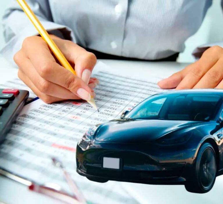 La deducción por coche eléctrico y recarga sigue activa en 2026